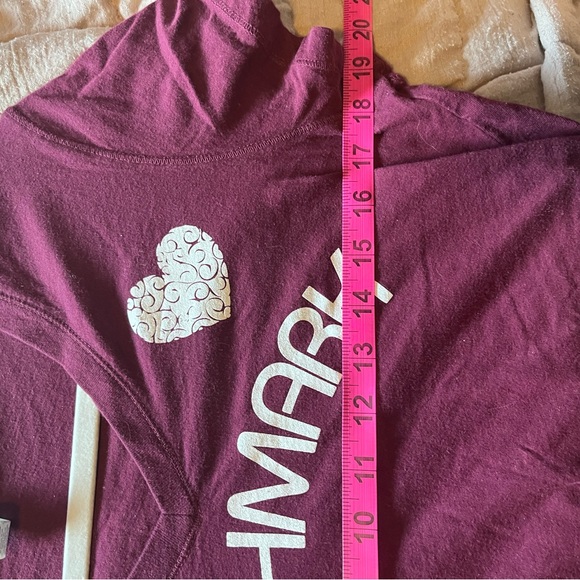 Poshmark top - Picture 7 of 8